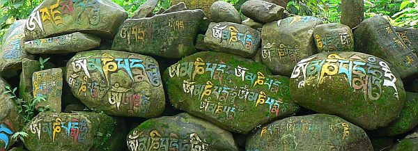 Bild "Buddhistisches:Manisteine-Nepal-600.jpg"