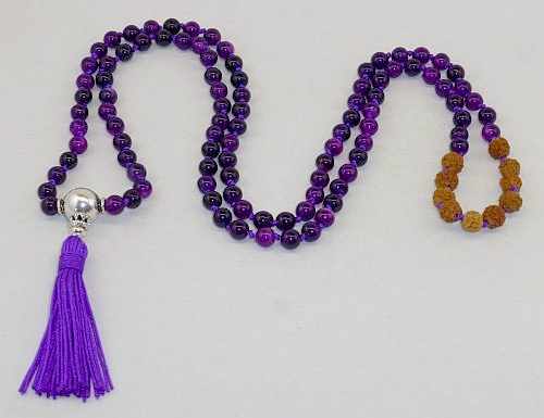 Bild "Chakren Malas:Mala-Stirnchakra-1-500_ji.jpg"