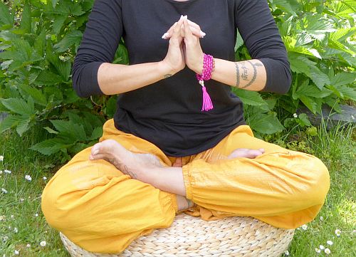 Bild "Chakren Malas:Mudra-Kronenchakra-1-500.jpg"