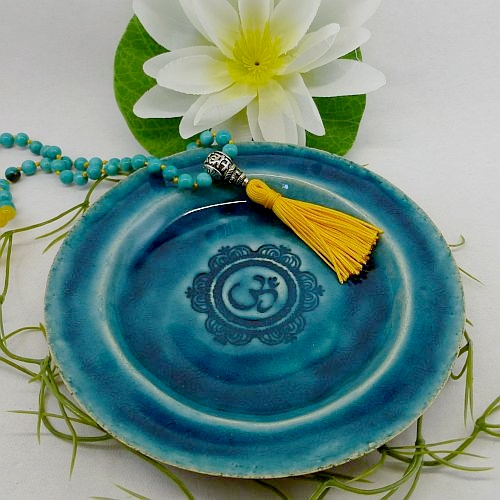 Bild "Keramikschalen:Teller-tuerkis-Om-Mala-2a-500_ji.jpg"