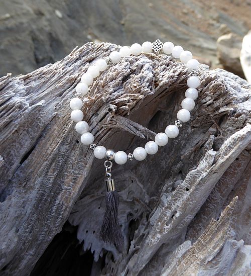 Bild "Mala Set:Tibetperle2-weiss-Armband-Baumstamm-500.jpg"