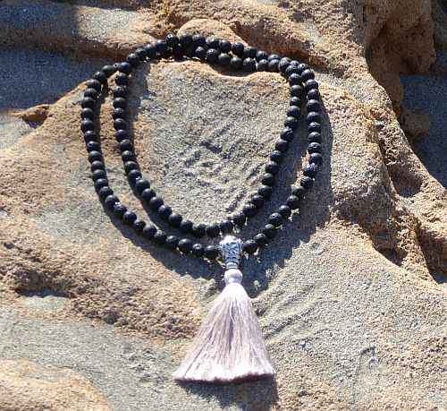 Bild "die Malakette:lava-2-500.jpg"